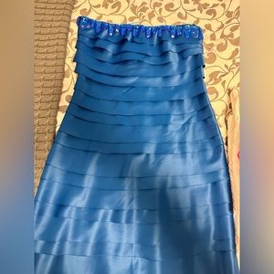 Blue Strapless Prom Dress